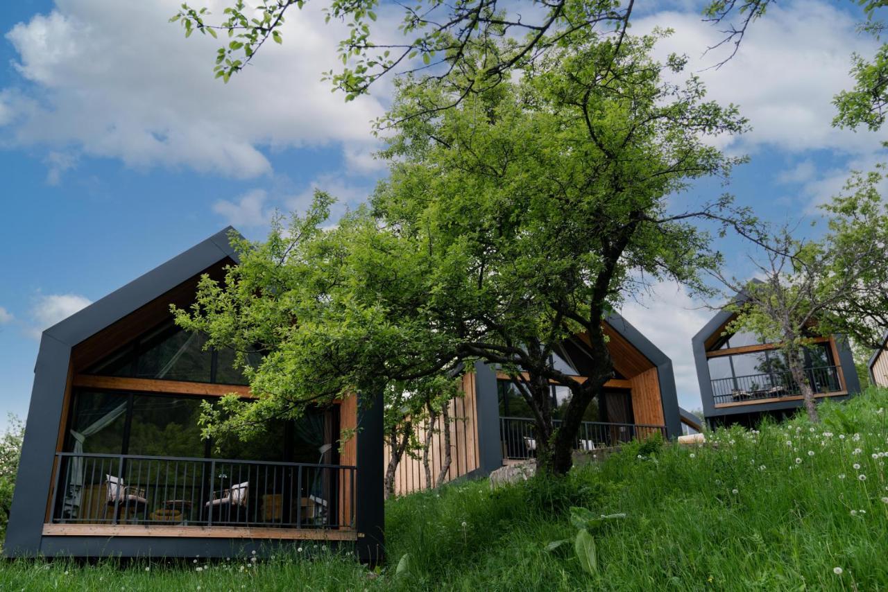 Qazaq Auyl Eco Hotel 阿拉木图 外观 照片