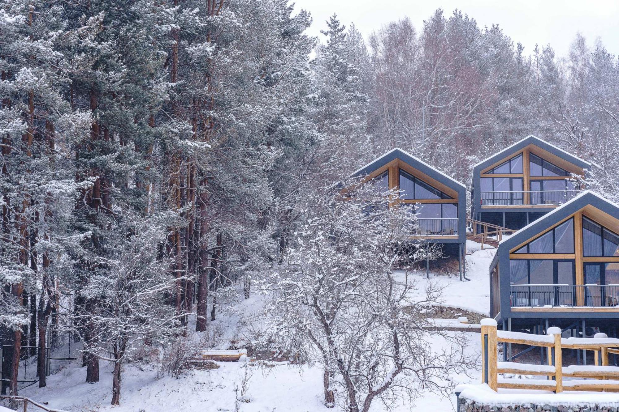 Qazaq Auyl Eco Hotel 阿拉木图 外观 照片